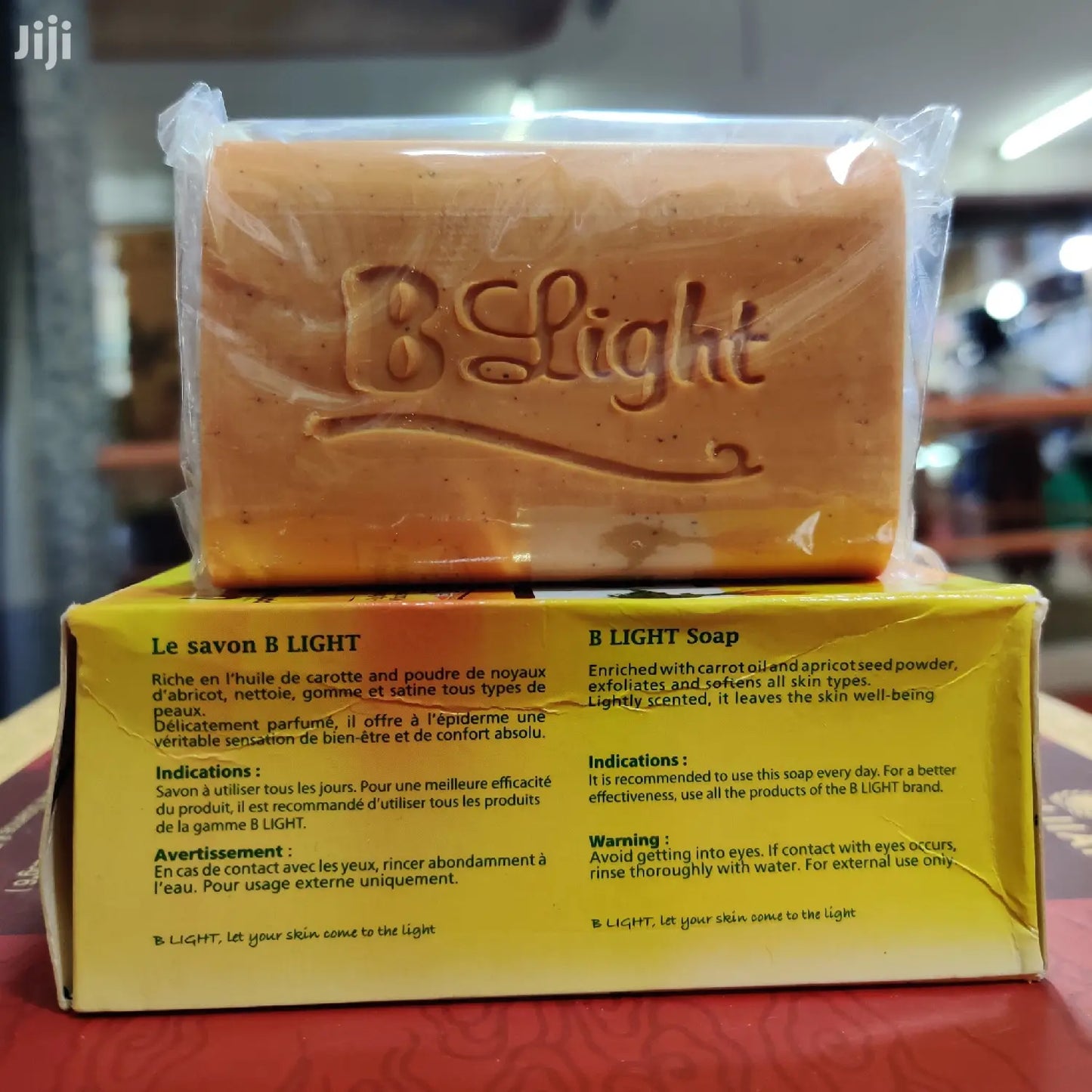 B Light Lightening and Exfoliating Bathing Carrot Soap