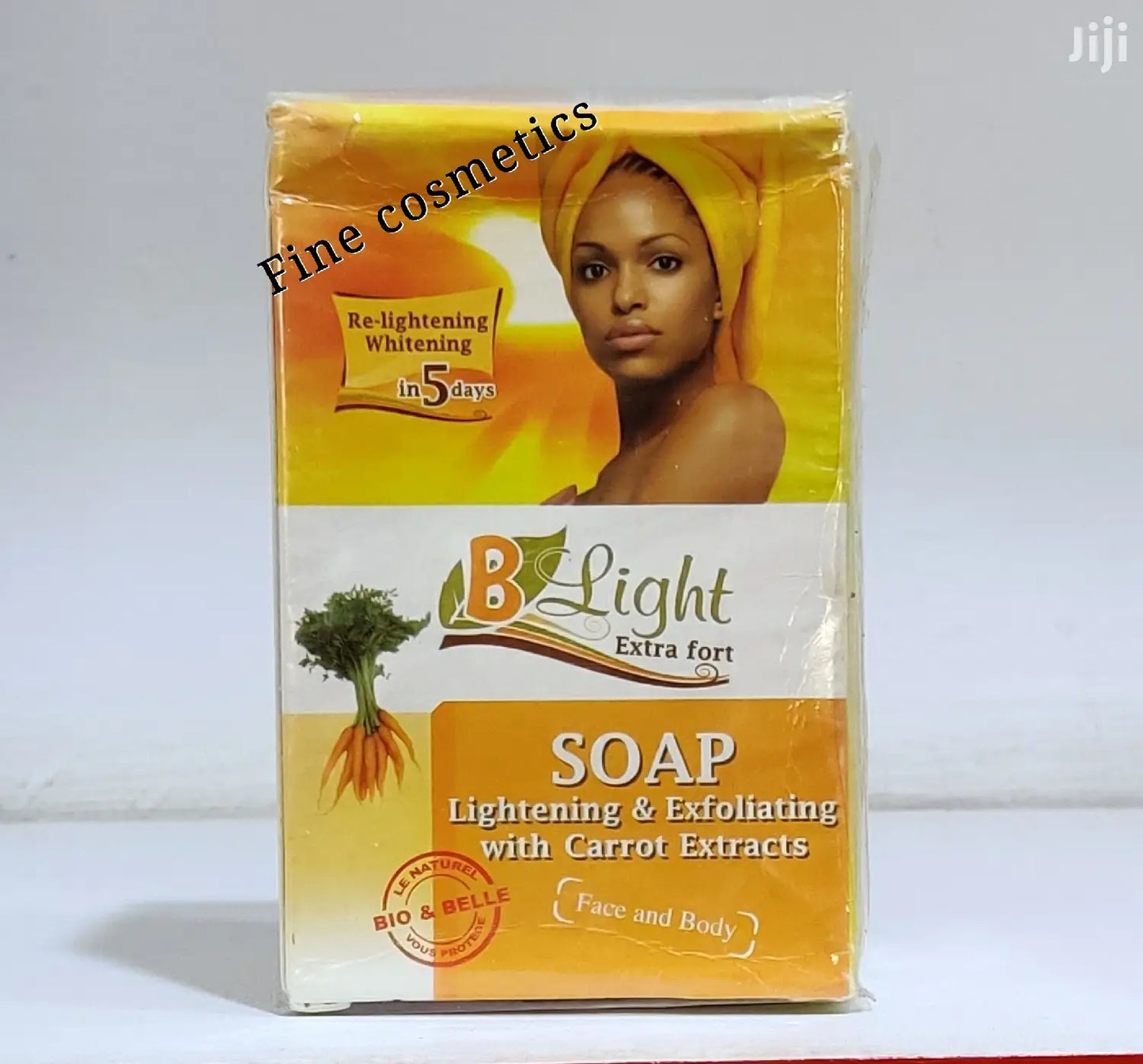 B Light Lightening and Exfoliating Bathing Carrot Soap